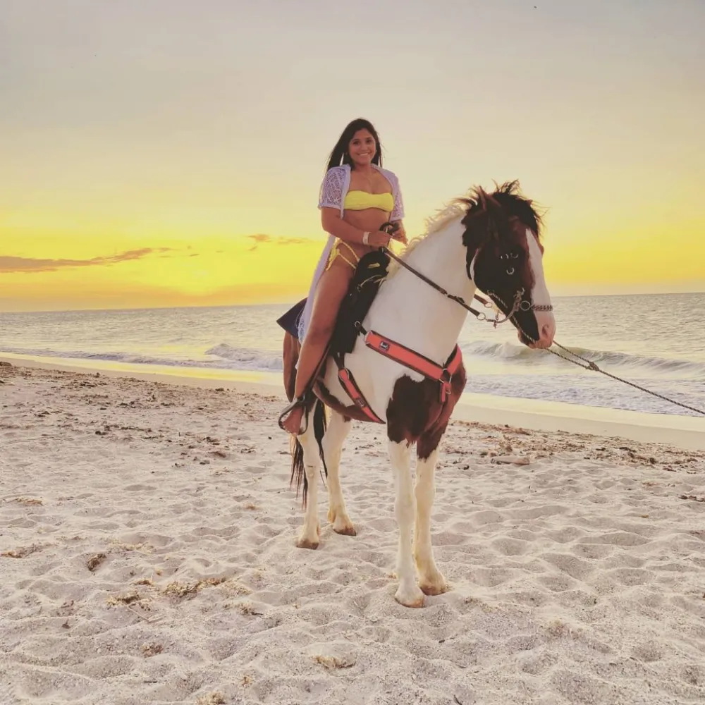Cabalgata Estándar en Hotel Wayira La Guajira